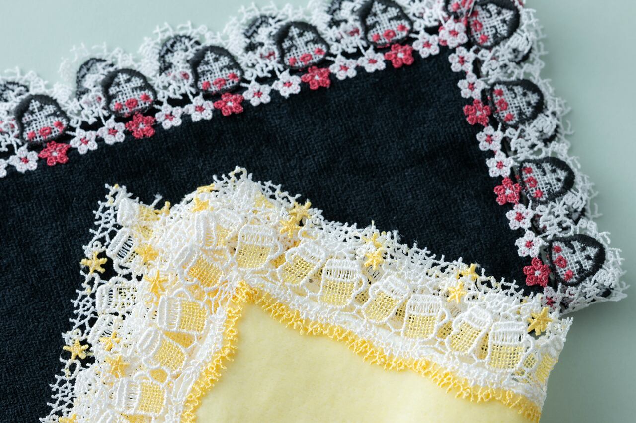 Chikazawa 刺繍入り ハンカチ スワトウ（スワトーハンカチ[手刺繍 