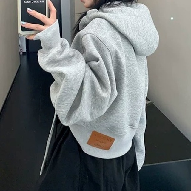 パッチデザインルーズフォルムクロップドフーディー 2col R02699