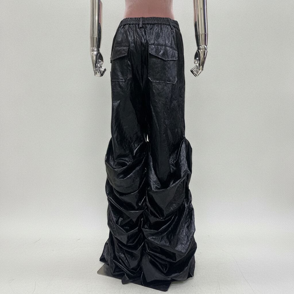 立体シャーリング フェイクレザー ワイドパンツ モードストリート