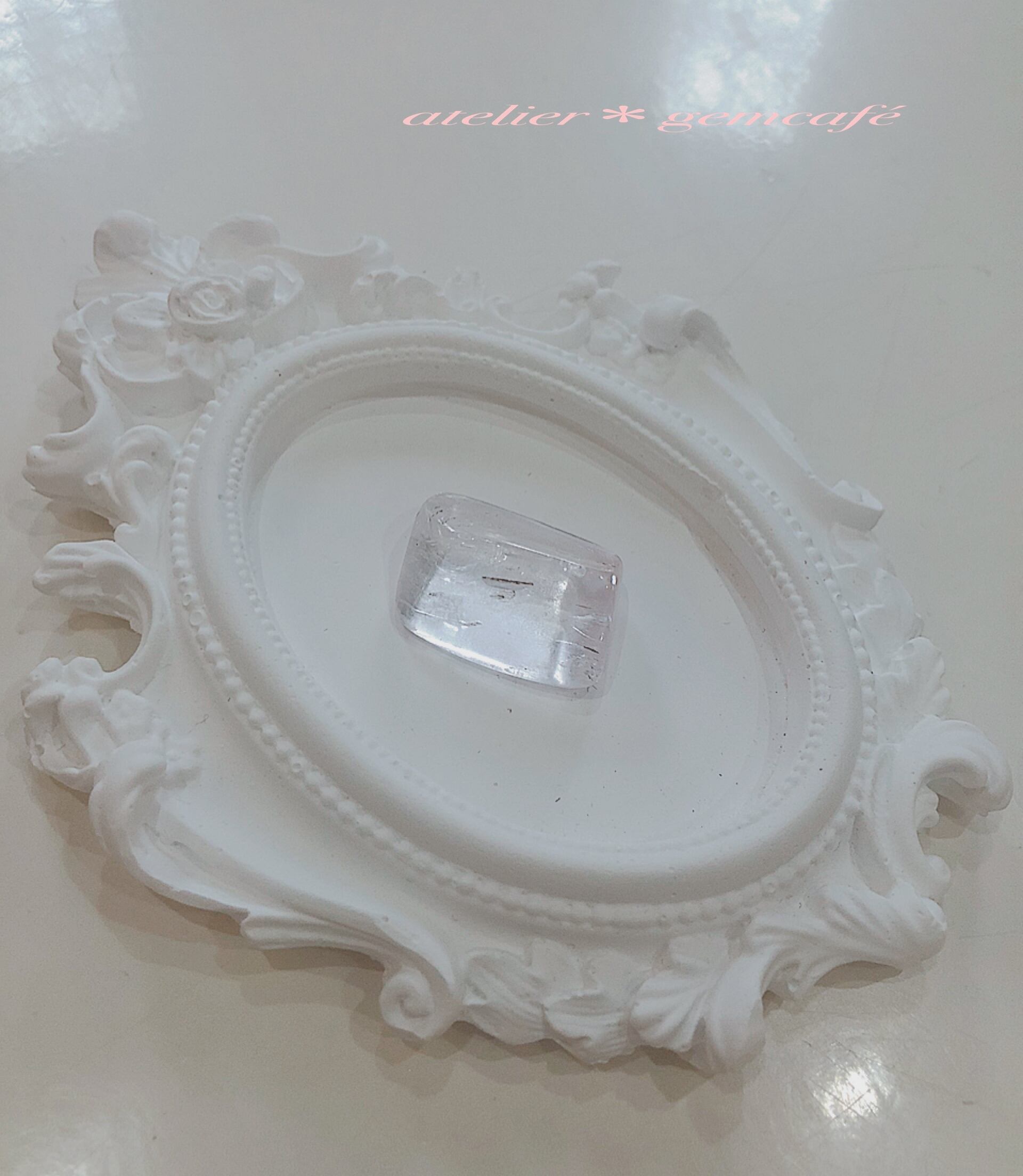 手のひら鉱物 クンツァイト3