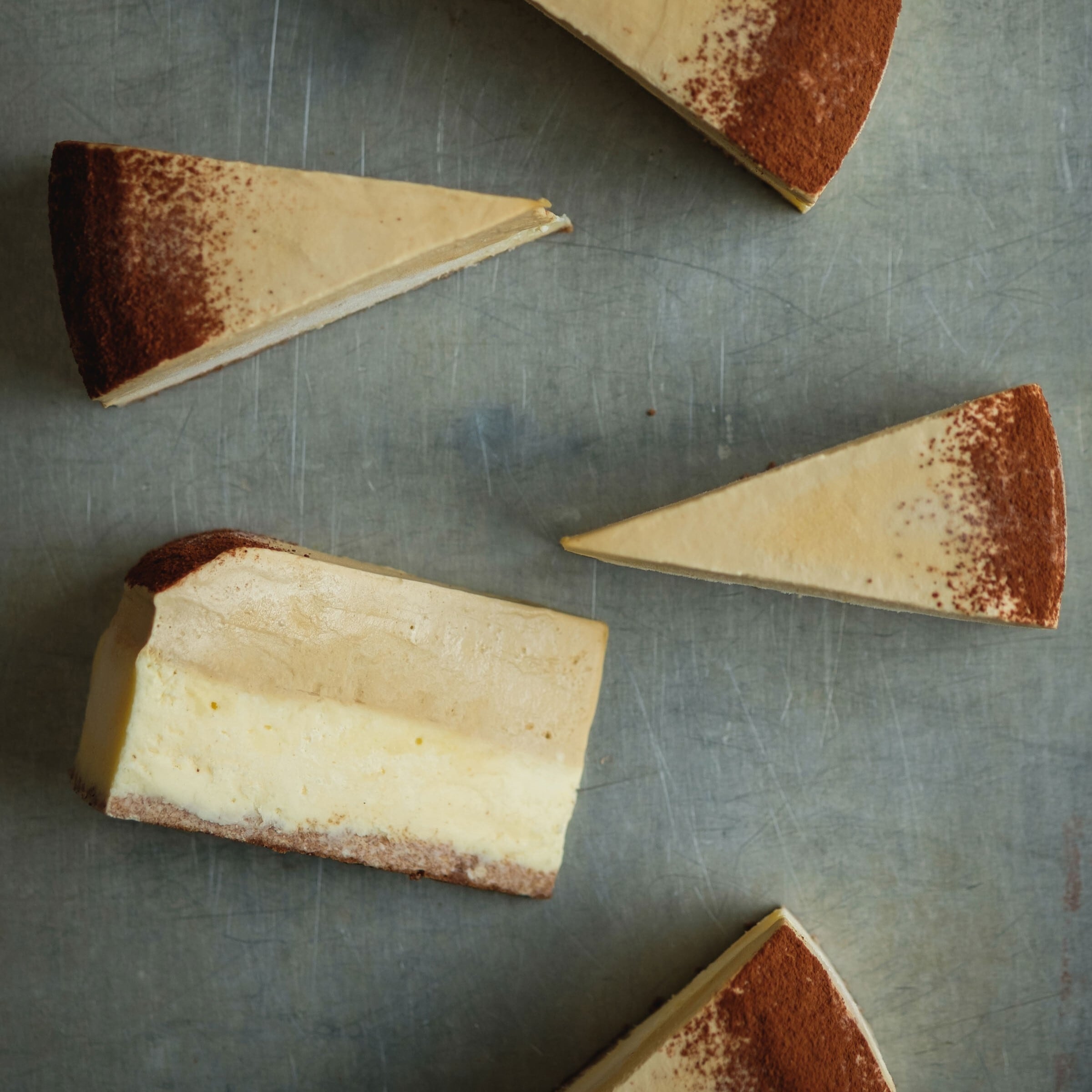 カット：モカチーズケーキ