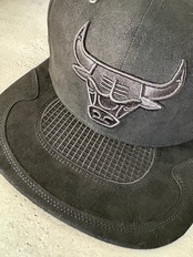 Michell＆Ness/ミッチェル＆ネス 　NBA シカゴ・ブルズ デイ 4  スナップバック・デニムキャップ