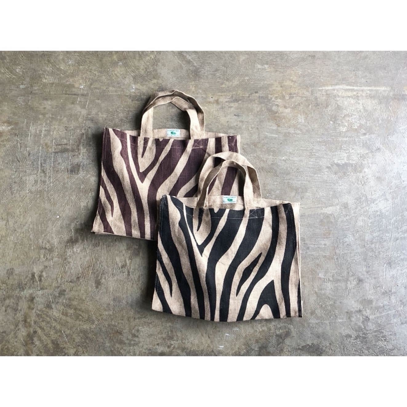 Maison Bengal(メゾンベンガル) Animal Jute Tote -Zebra- | AUTHENTIC Life Store  powered by BASE