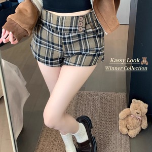 3色／サイドボタンウールタッチショートパンツ ・75901