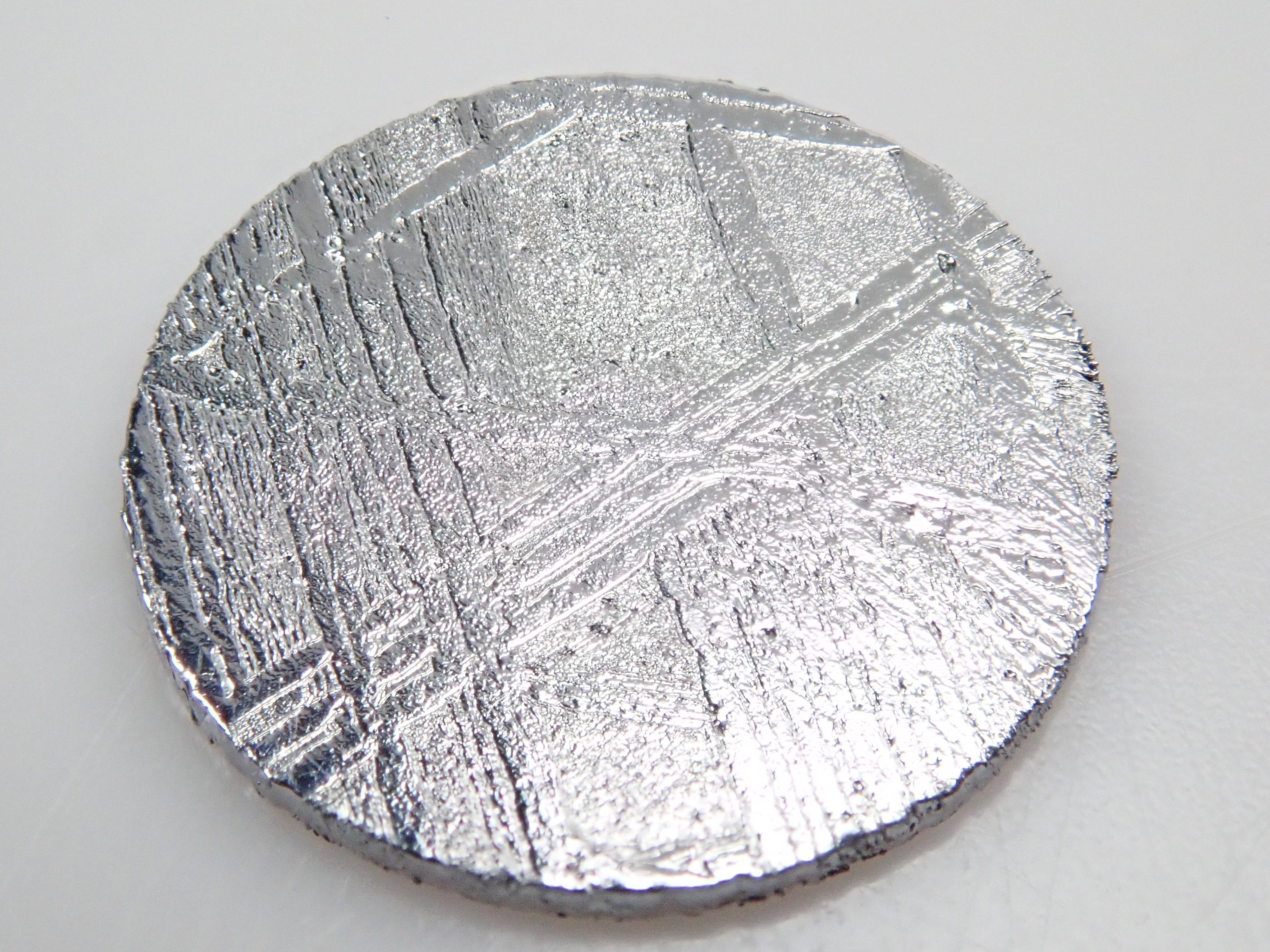 スウェーデン・キルナ産ムオニオナルスタ隕石 1.623ct | Gem Shop