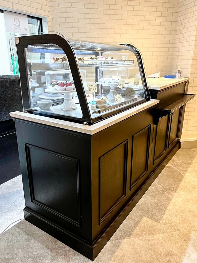 お菓子屋さん向けガラスショーケースカウンター173　（レジカウンター・ミントグリーン）W2400　特注店舗家具