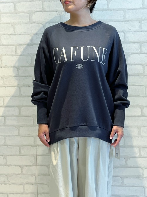 2025AW新作/cafune/535962/スウェットロゴプルオーバー(チャコール)