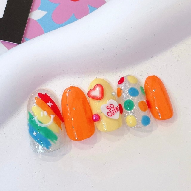 【送料無料】ネイルチップNo.97♡ネイル/韓国/アート/パーツ/デコ/カラフル/POP