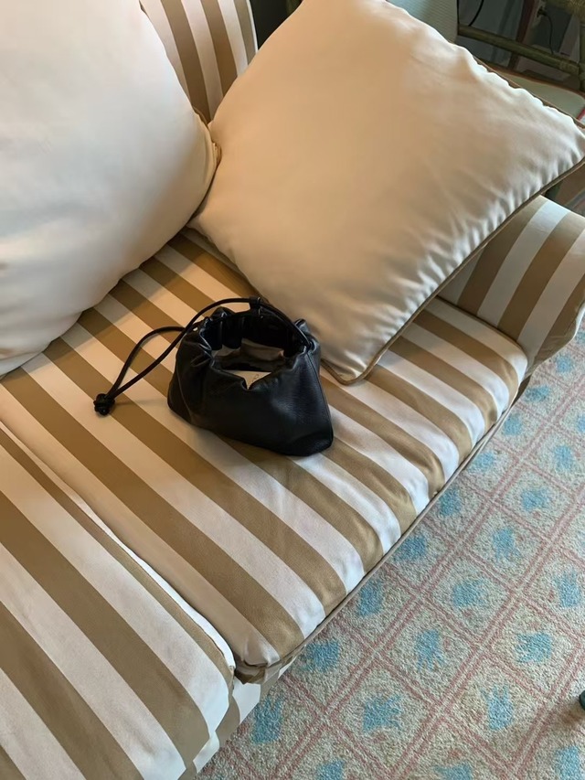 (fl lanel)  leather string bag <midium>