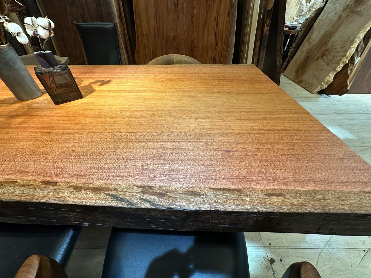 サペリ_2240×980-1300×65_浅草本店_テーブル天板/一枚板 252438 t001