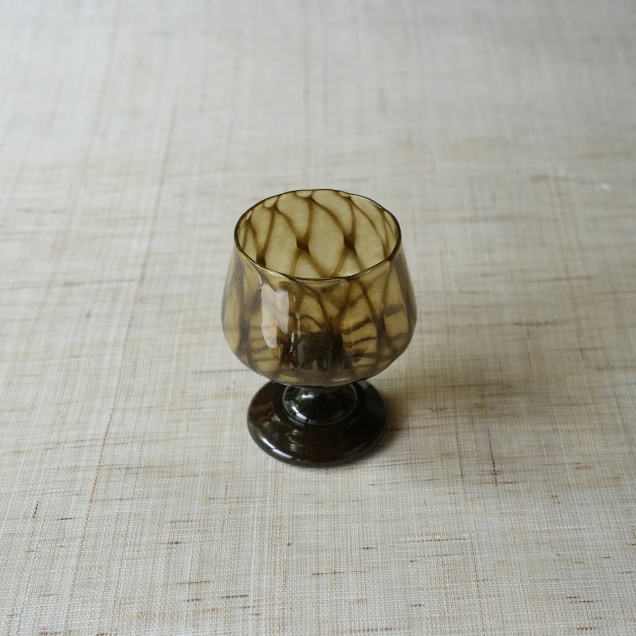 花岡央 | kou 脚付酒杯(オリーブA)・画像2