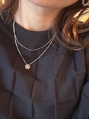 マグネットスネークチェーンネックレス