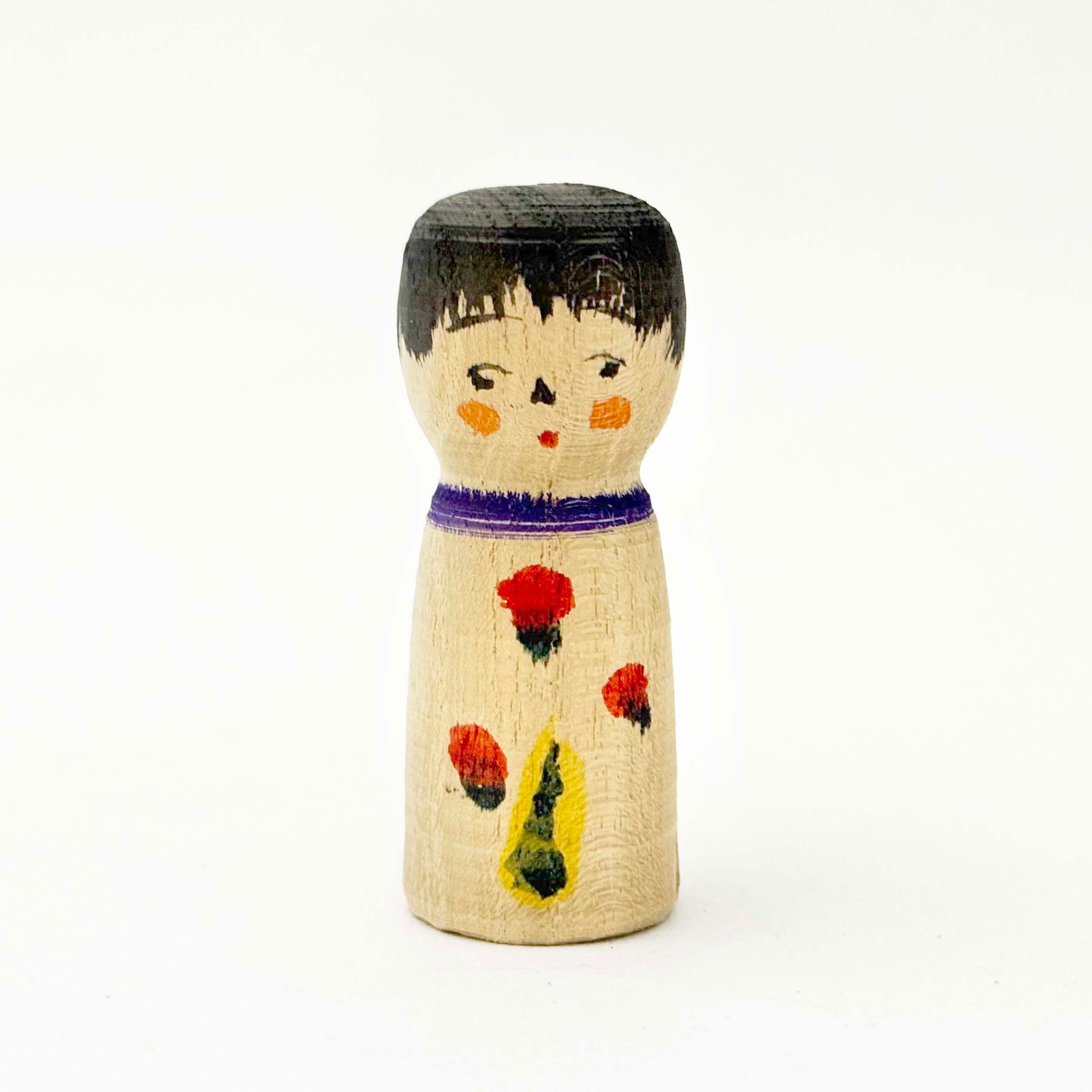 今晃工人本人型こけし（初挽き 木の実柄）