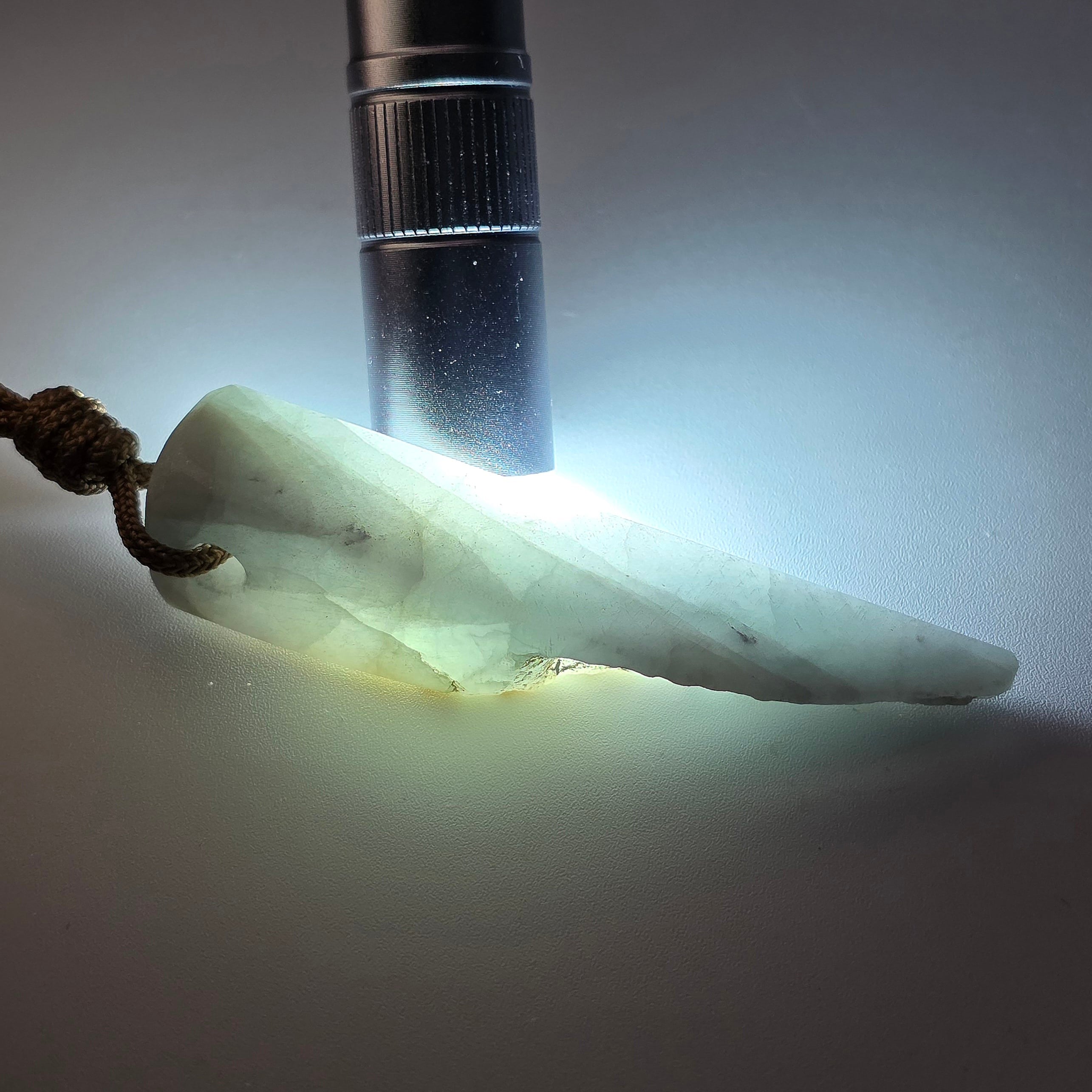 入コン沢ペンダント:紐付き:糸魚川翡翠 BPT 0107 | 糸魚川翡翠工芸家