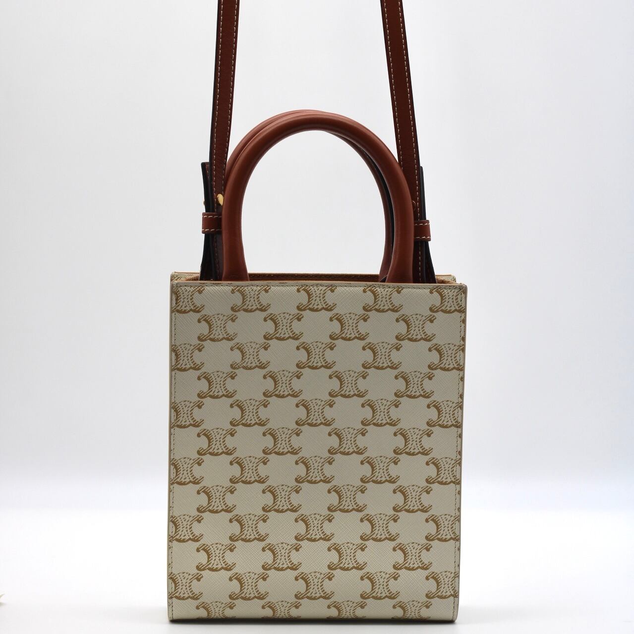 CELINE ミニ バーディカルカバ トリオンフ 2way ハンドバッグ | DEFY