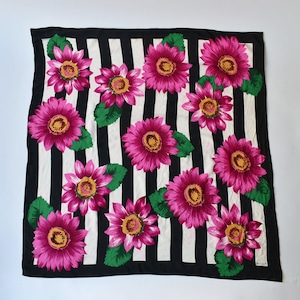 USED SCARF
