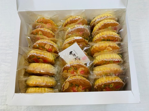 千本桜マドレーヌ  20個