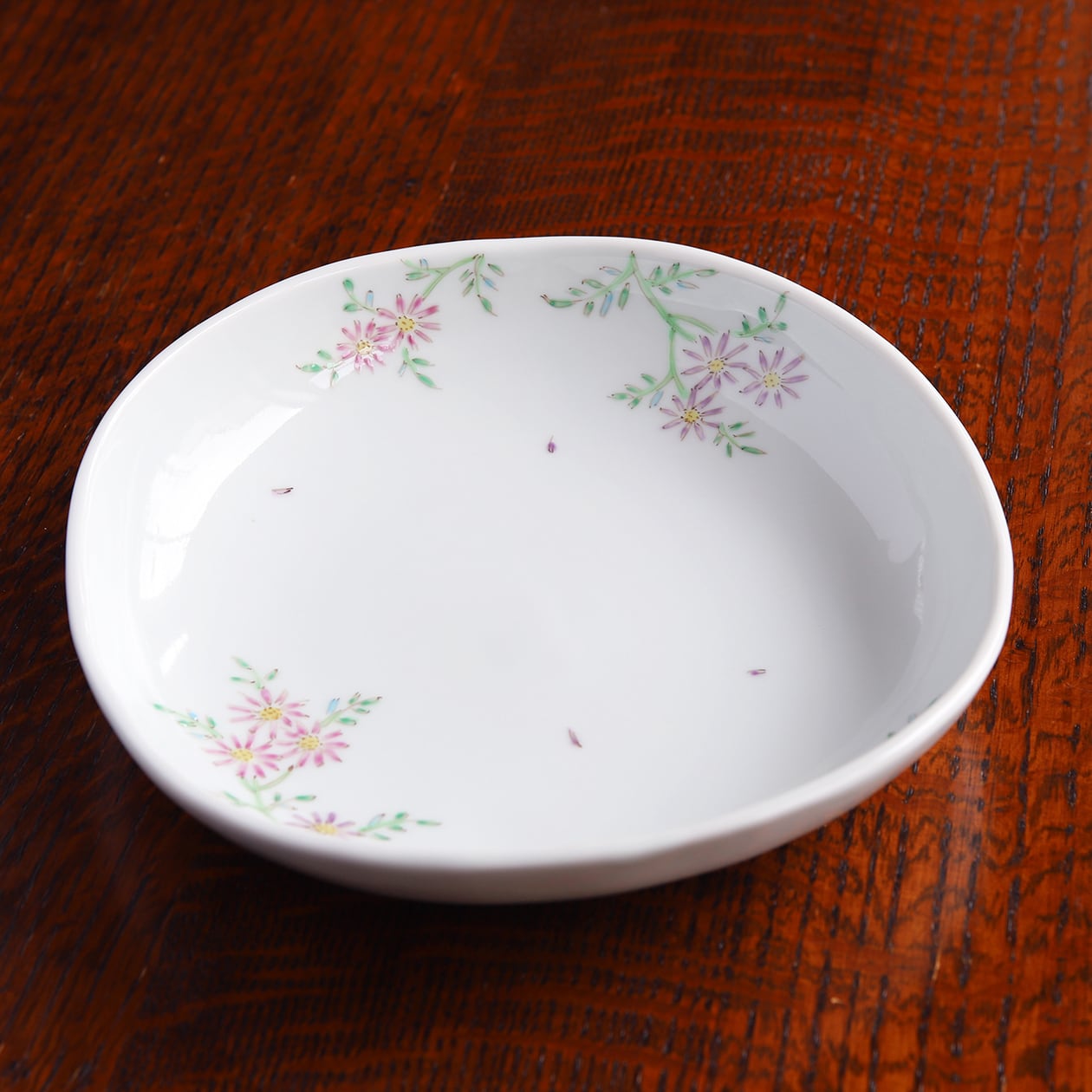 九谷焼 銀泉窯製色絵花鳥図角盛鉢SALE‼️ 藍水 菊絵