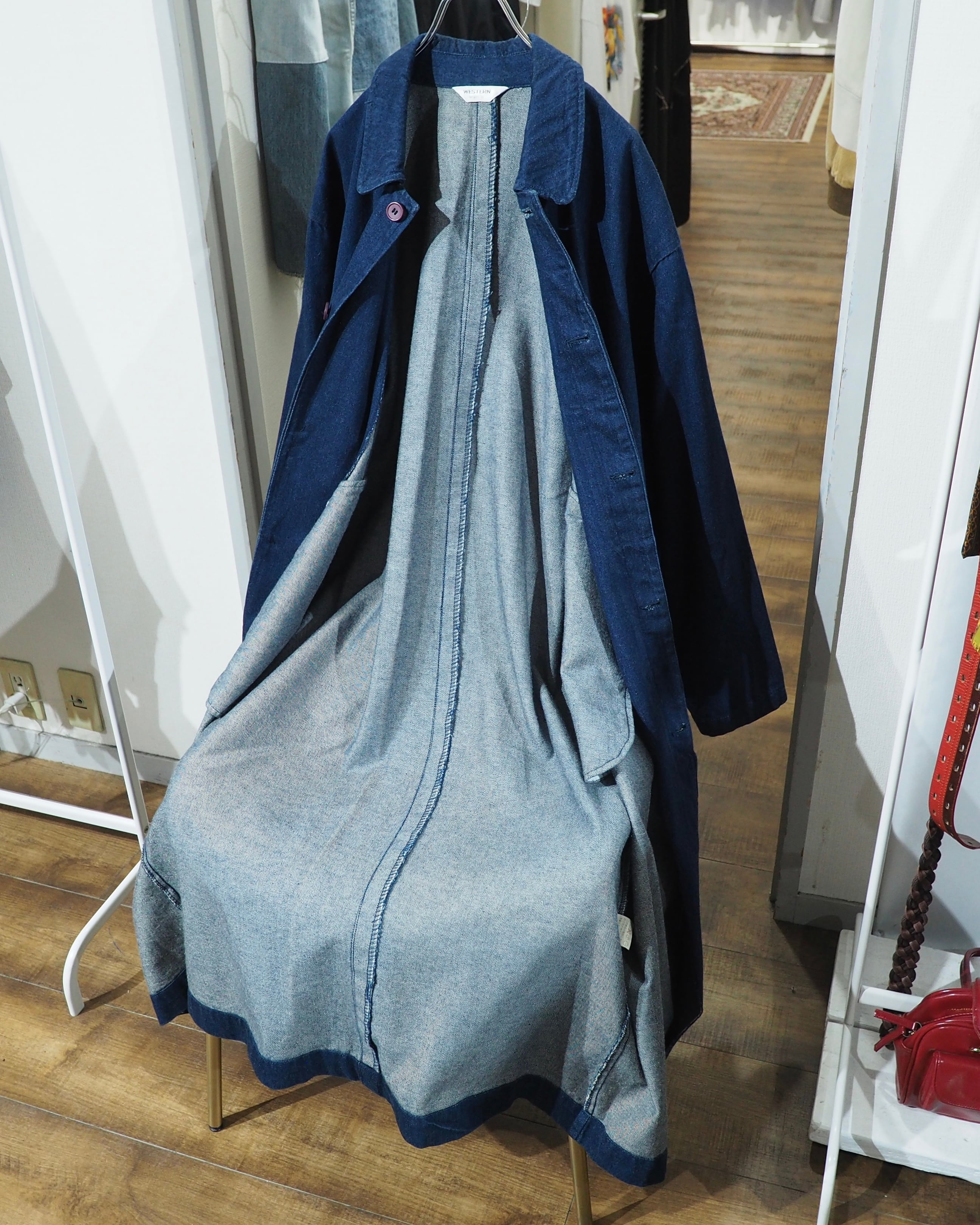 1980 - 90s ” 群青 ” Beautiful Indigo Blue Color Vintage Long Denim Coat
