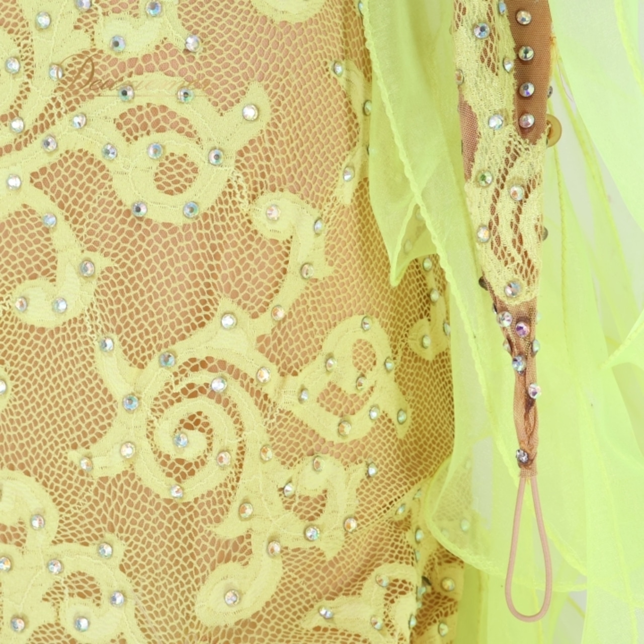 社交ダンス 衣装 スタンダードドレス ワンピース ドレス グリーン系 イエロー系 黄緑 黄色 蛍光 フロート レース フリル デモ 競技 ダンス パーティ 発表会 華やか 明るい色 衣装 発表会用