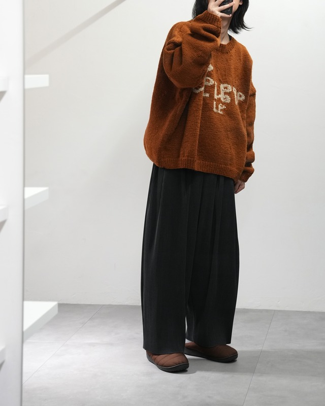 Sillage circular pants pleats anthracite