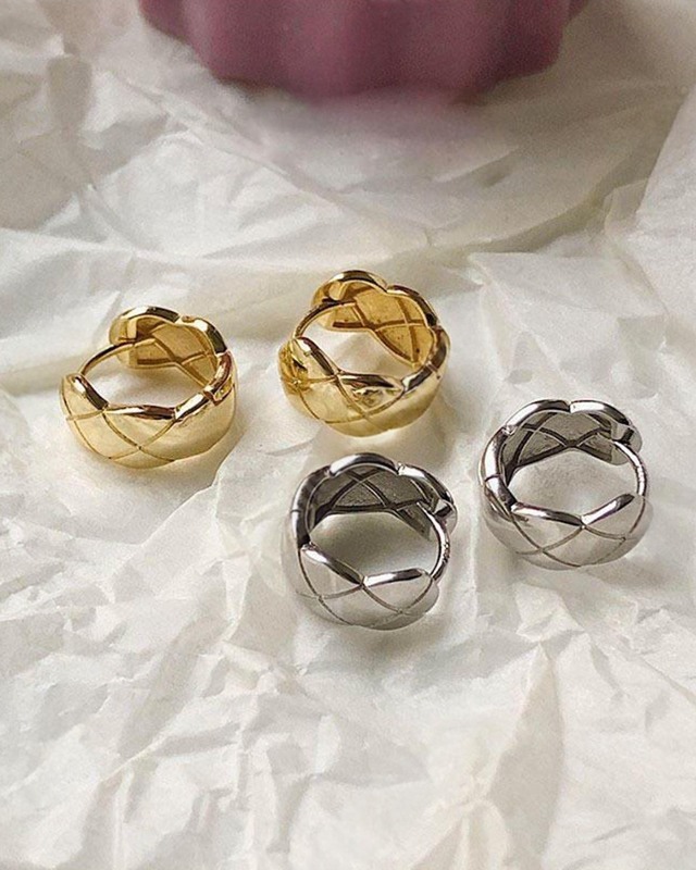 キルティングデザインフープピアス