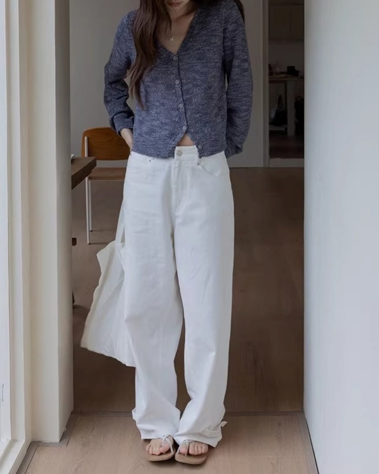 V-Neck long sleeve short knit Cardigan L0166