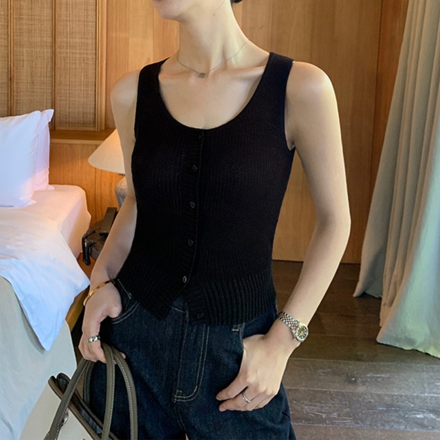 ラウンドネックノースリーブニット　M0332