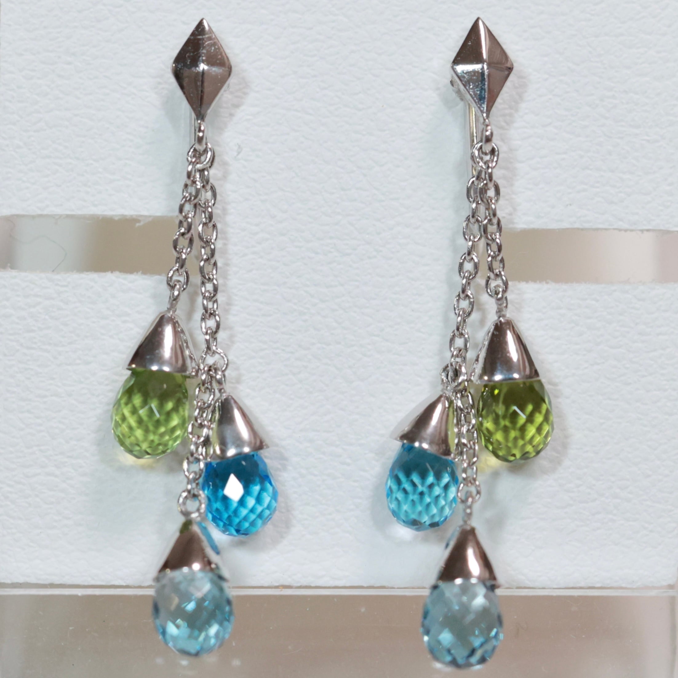 Pt900 ポーラ カラーストーン ブリオレットカット イヤリング POLA