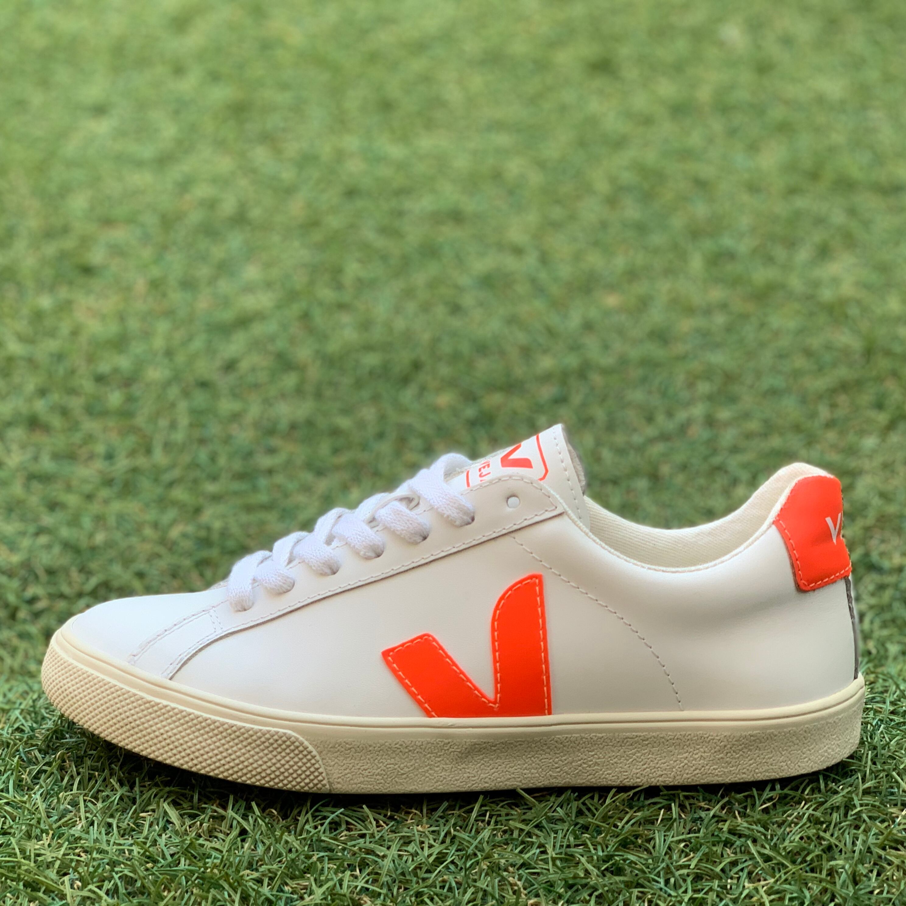 VEJA ESPLAR ヴェジャ レザースニーカー G741