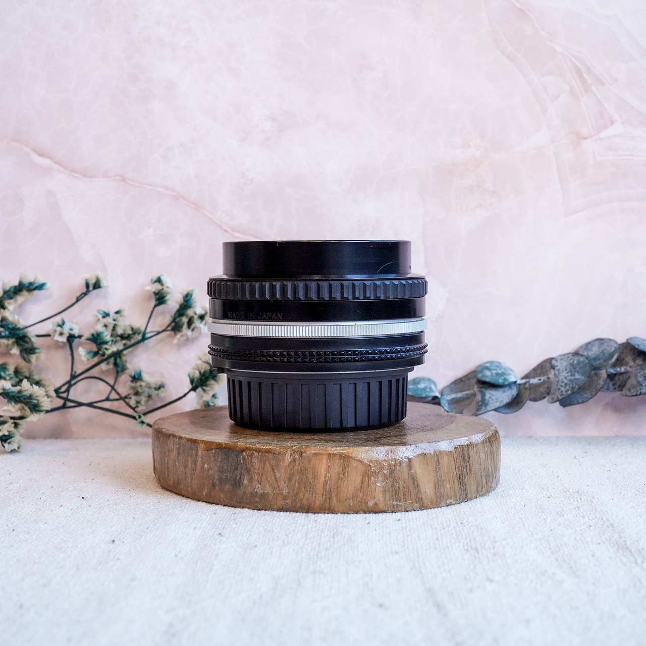 【良品】nikkor 50mm f1.8 ai-s 人気のMFパンケーキ 銘玉