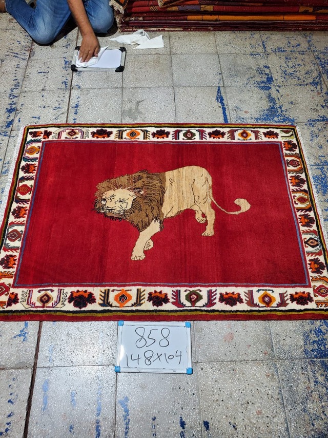 絨毯クエスト79【No.183】Tribal Rug　トライバルラグ　※現在、こちらの商品はイランに置いてあります。ご希望の方は先ずは在庫のご確認をお願いします。