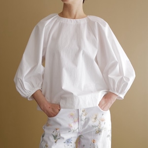 ★コットンパフギャザーブラウス(ホワイト)