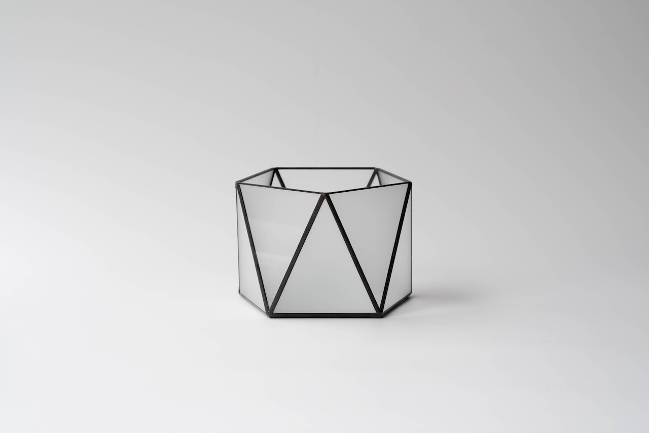 PENTAGONAL TWIST PLANTER