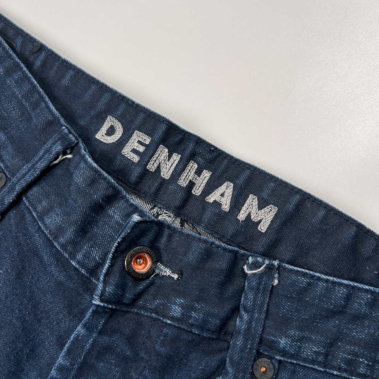 DENHAM デンハム RAZOR NEVIS テーパード デニム パンツ ジーンズ サイズ W34 /インディゴ/ボタンフライ