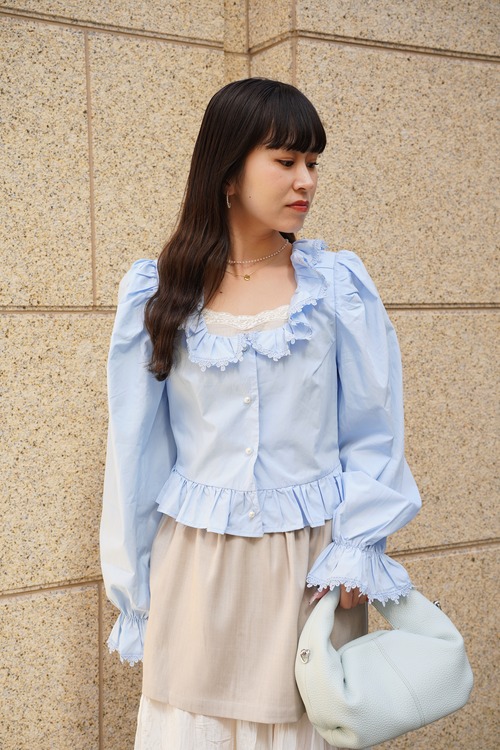 VEIL RUFFLE TOP