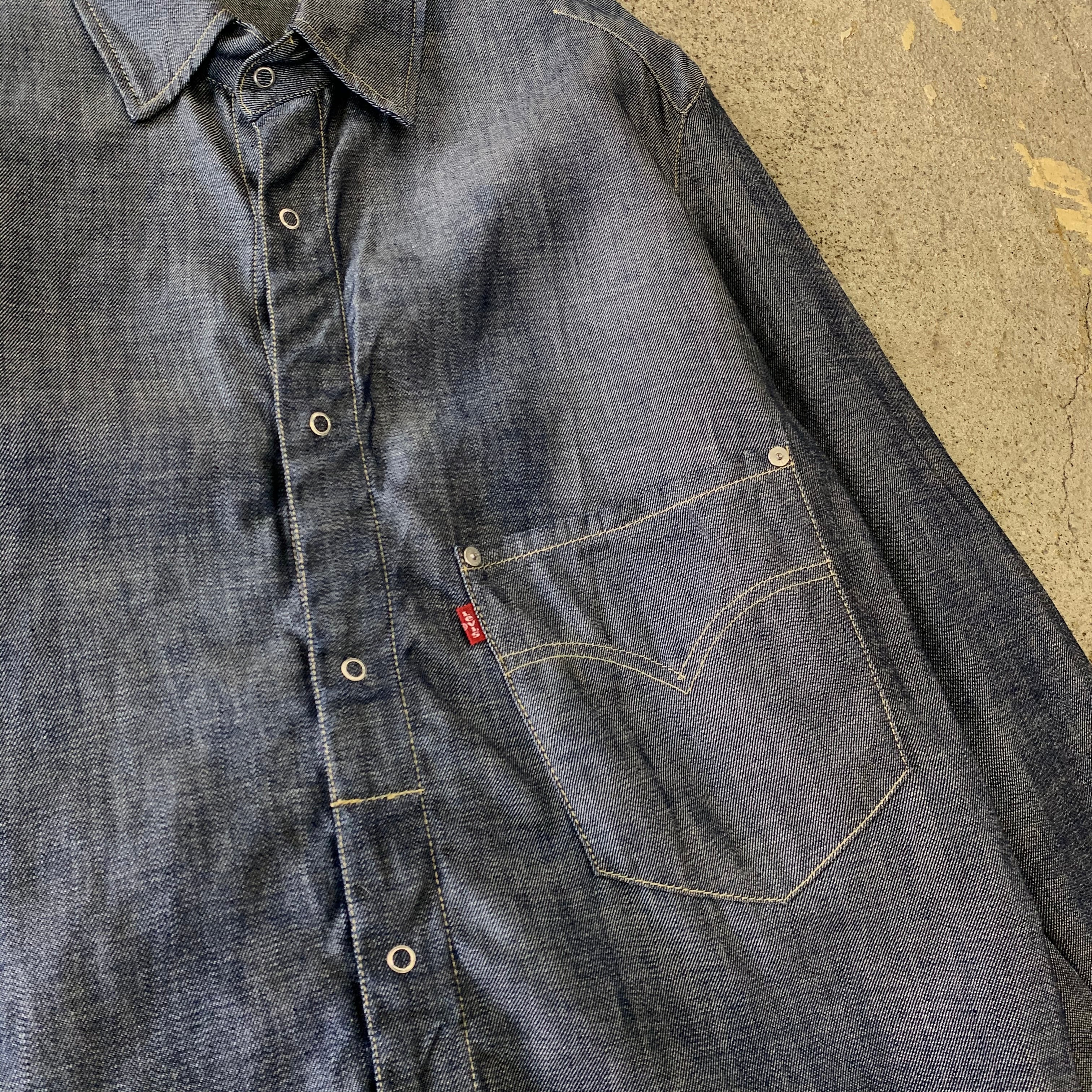 00s Levis engineered jeans L/S shirt | What'z up
