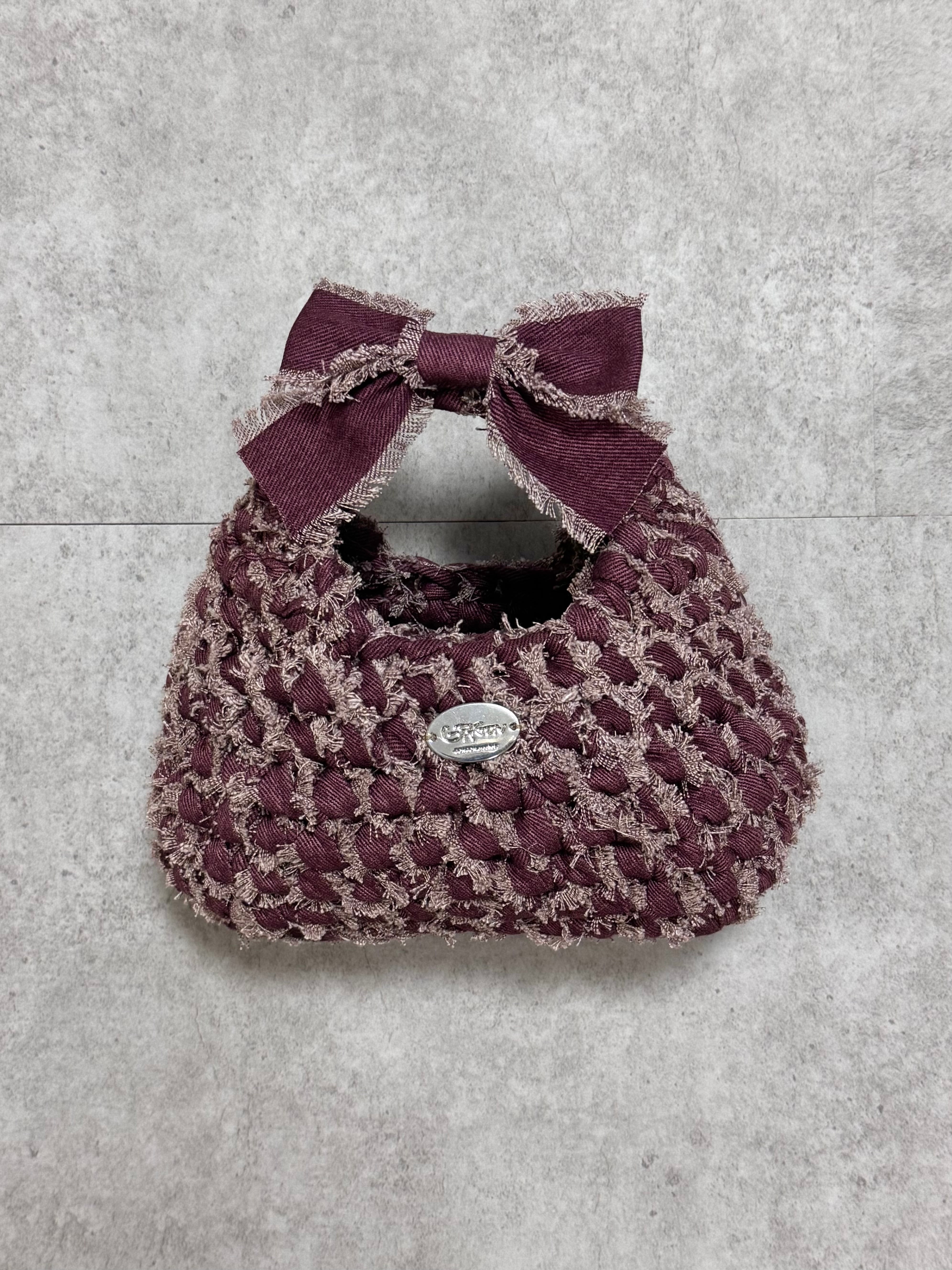 triangle denim ribbon bag medium / red
