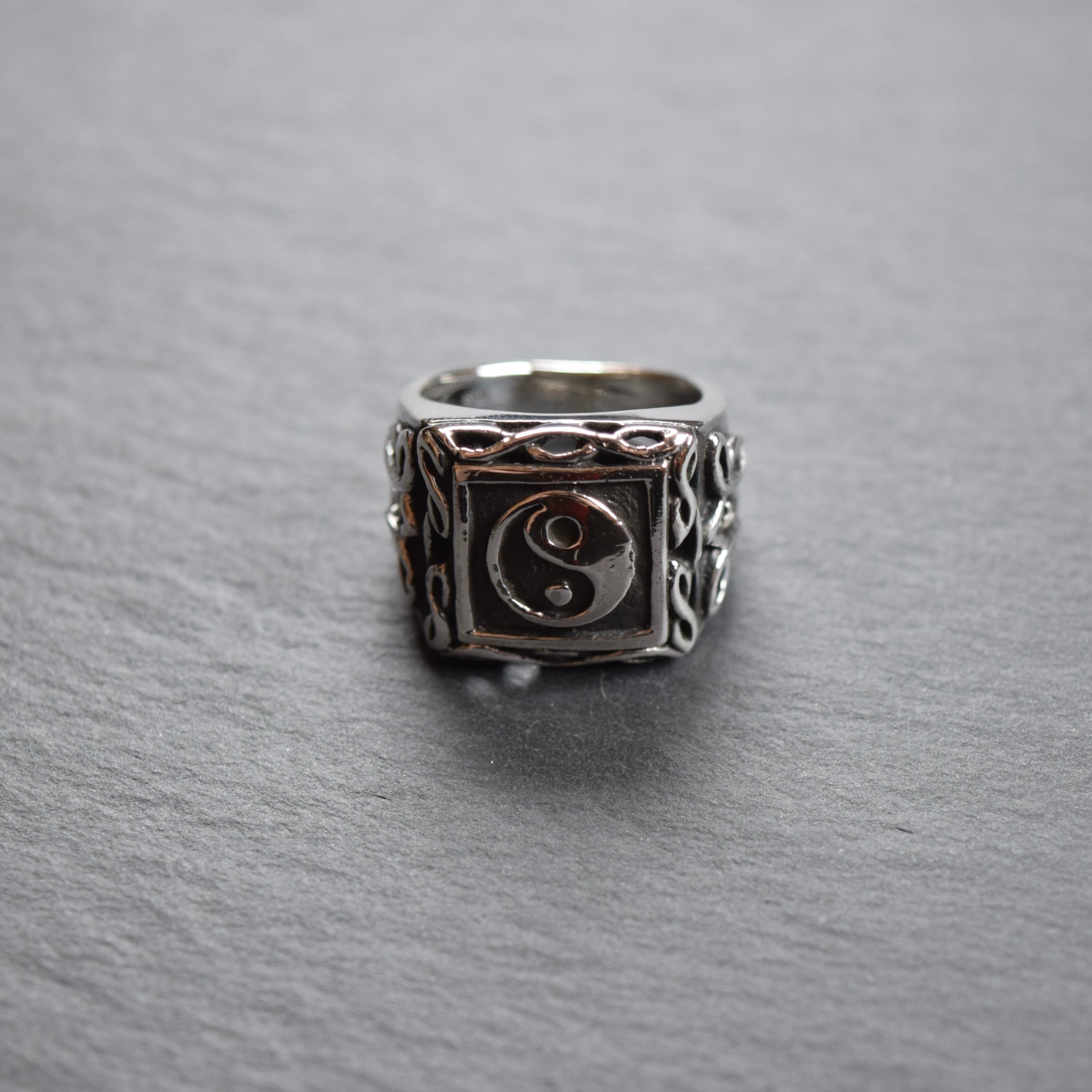 シルバー925 Silver 勾玉デザインリング/軽研磨仕上げ