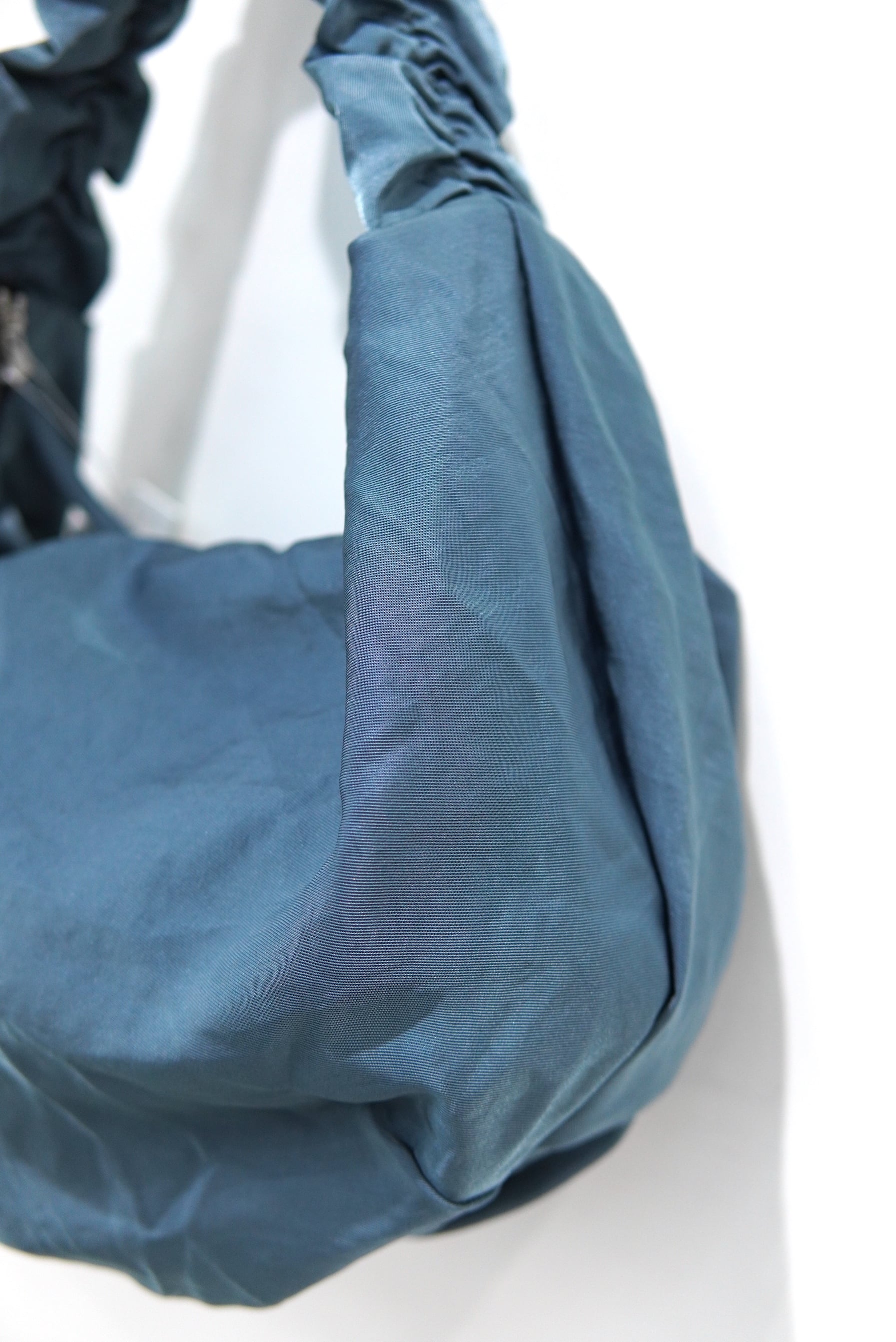 OUAT / OFFICE BAG / BLUE GRAY | POETRY