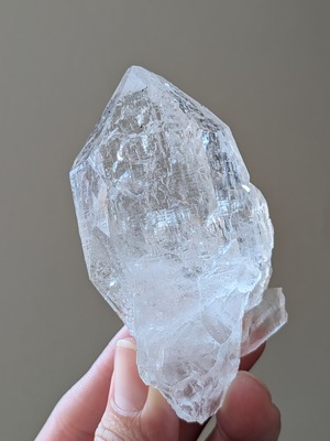 ヒマラヤ水晶【無垢】 ⭓ 原石クラスター ⭔ インド・マニハール産