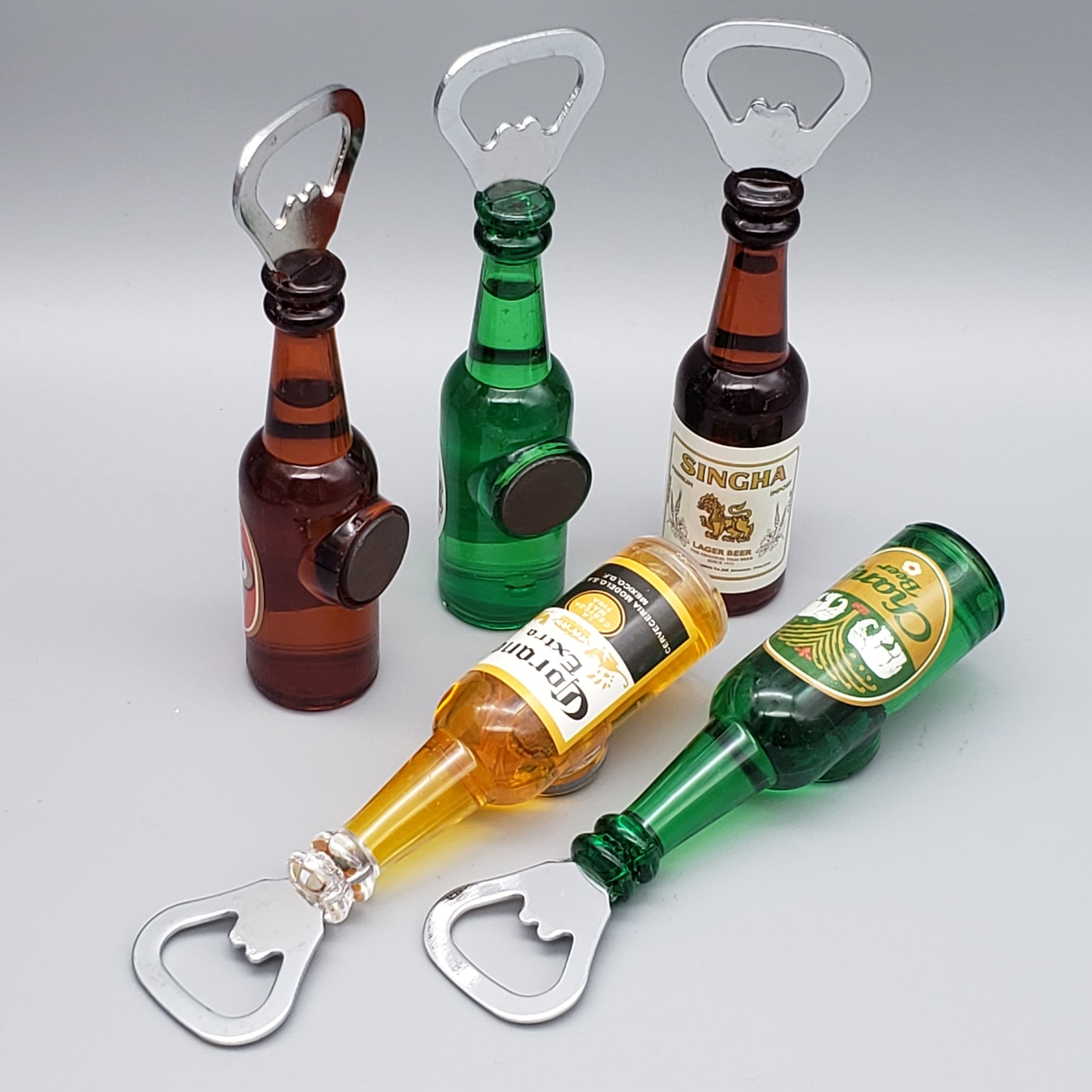 タイで人気のビールデザイン☆マグネット付き栓抜き5本セット☆SINGHA