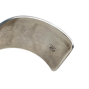 Hopi BENNETT KAGENVEMA overlay silver bangle “Kachina”