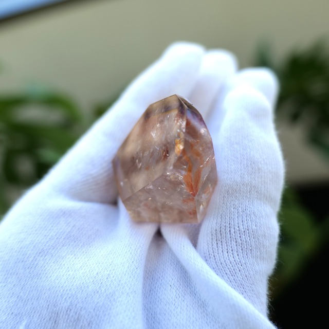 【虹色の輝きと幾重もの鉱物が織りなす、神秘の世界を宿す希少水晶】ELOクォーツ（ドリームコートレムリアンシードクリスタル）2A　ポリッシュポイント40　G20_3