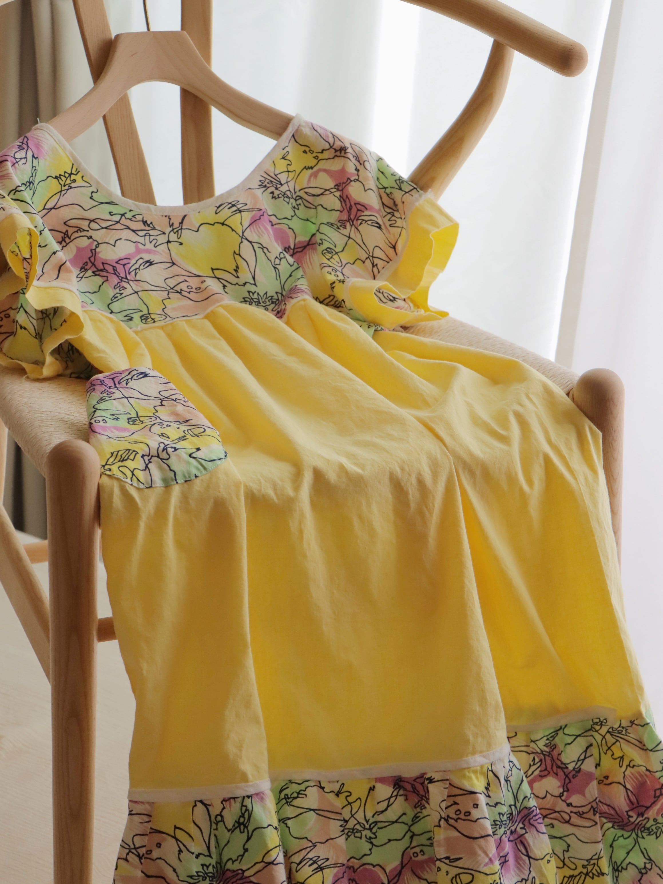 ●80s yellow color & watercolor flower painting design cotton dress