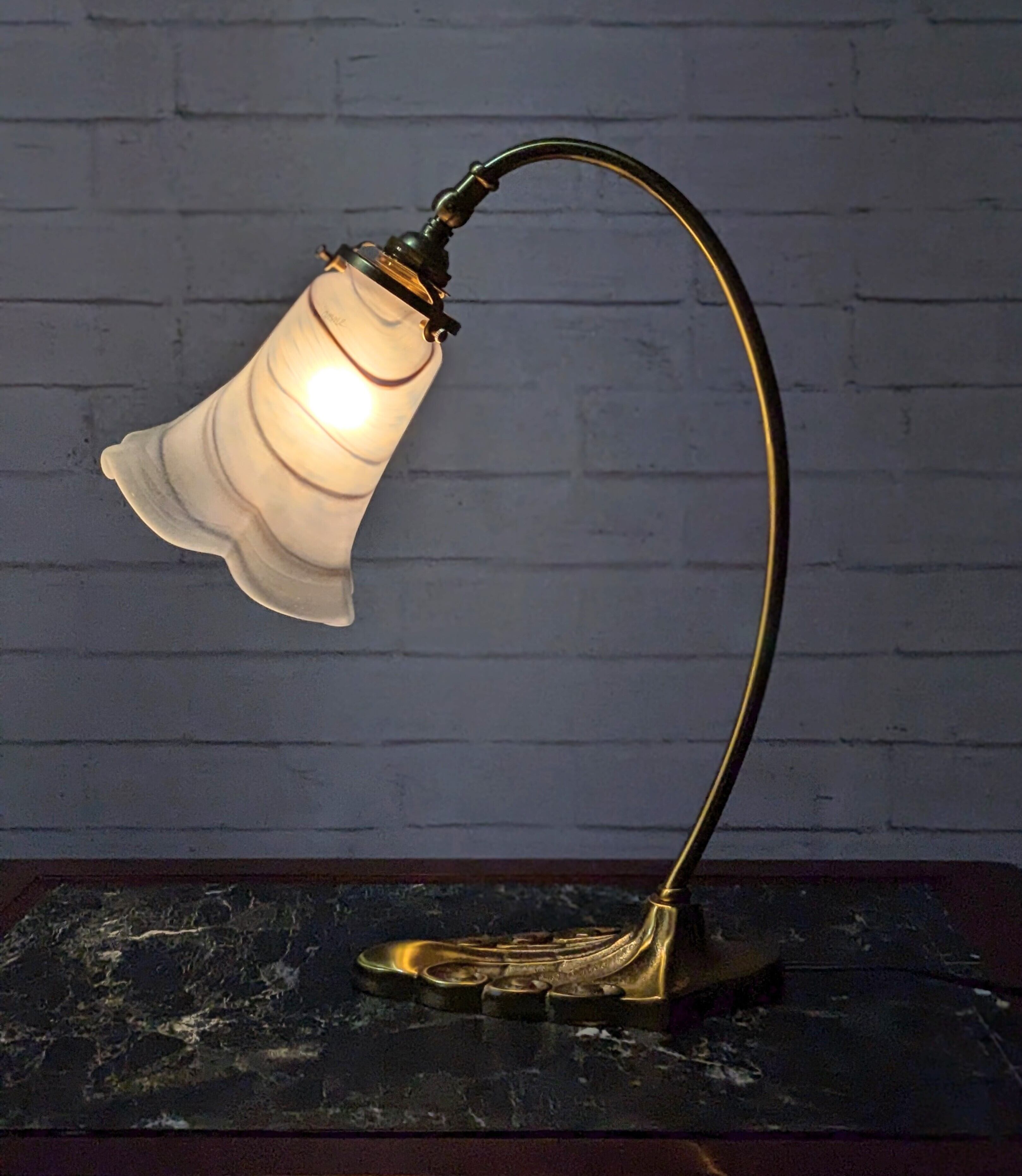 Vianne フランス ヴィンテージ ランプシェード [ルフレ]モアレ