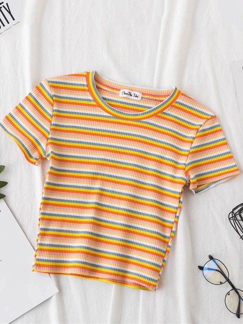 新しいtシャツ女性レインボーストライプはスリムフィットtシャツ原宿tシャツ夏半袖韓国tシャツfeminina服トップス T240926053657_02