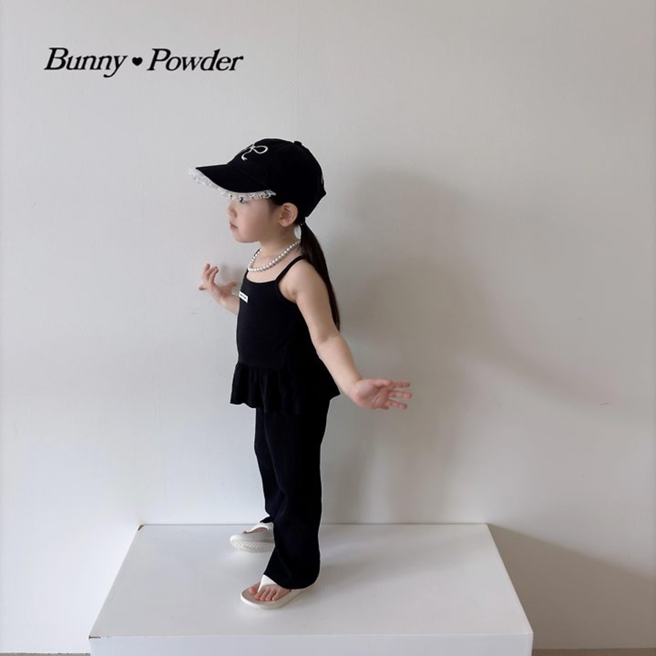 [Bunny Powder] Feature) Layered Sleeveless / [버니파우더] 기획)레이어드나시