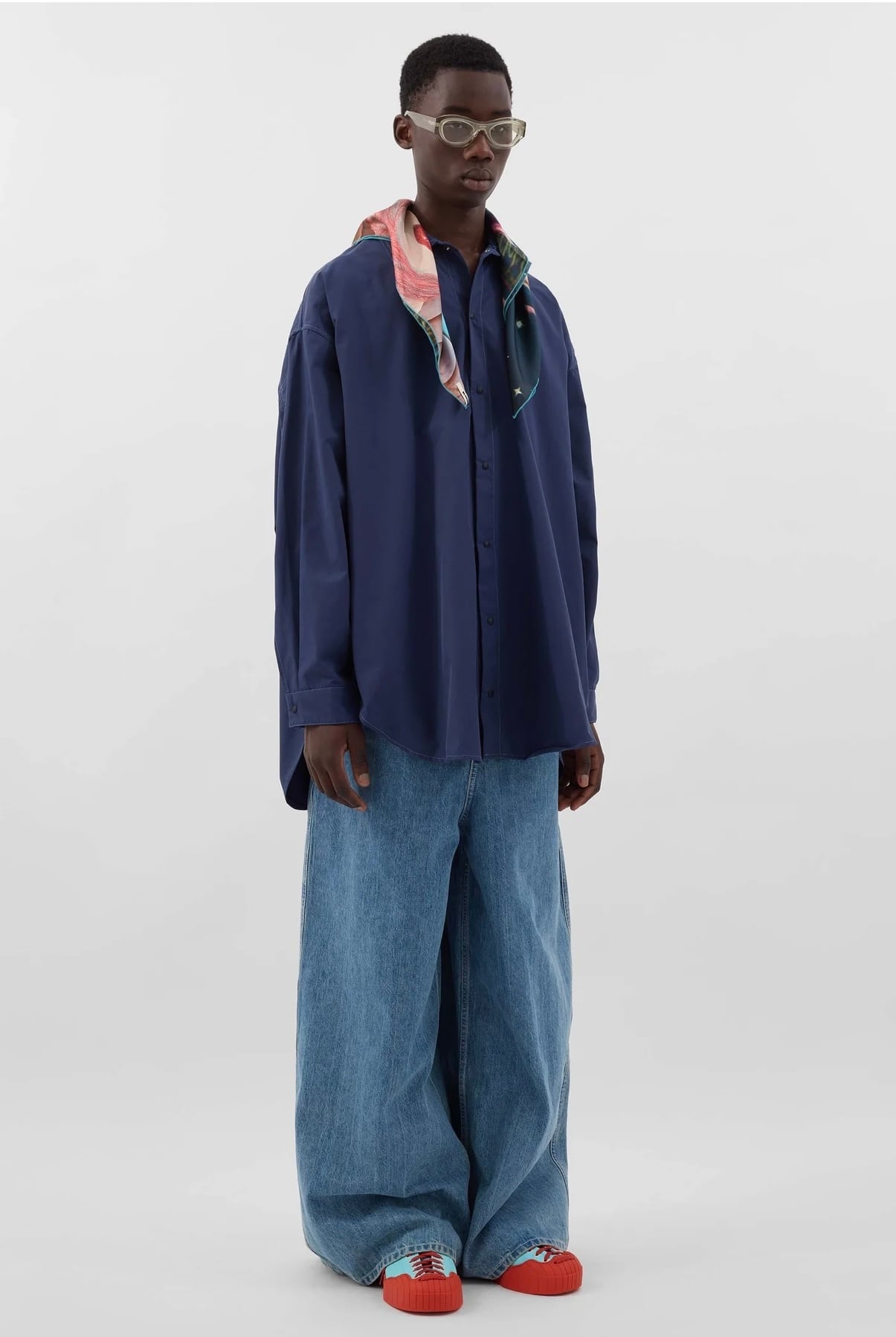 SUNNEI デニムスラックス SUNNEI』EXTRA OVER PANTS / light washed denim | SUKIKIRAI