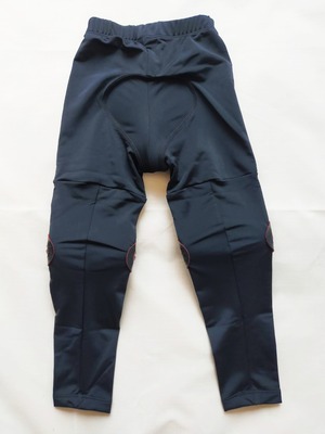 －Protecter pants－